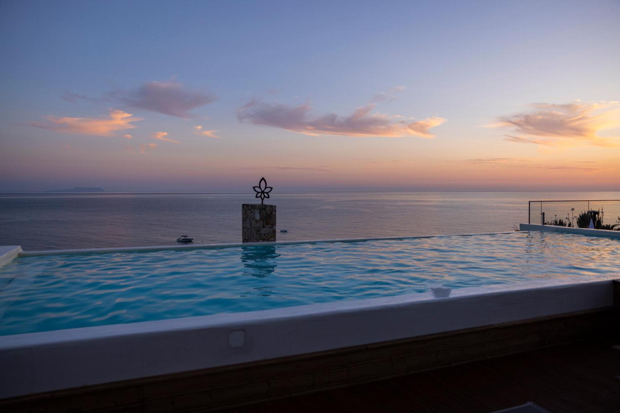 La Brisa Boutique Hotel Dhërmi Zewnętrze zdjęcie
